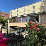 Boncza Hotel 3*